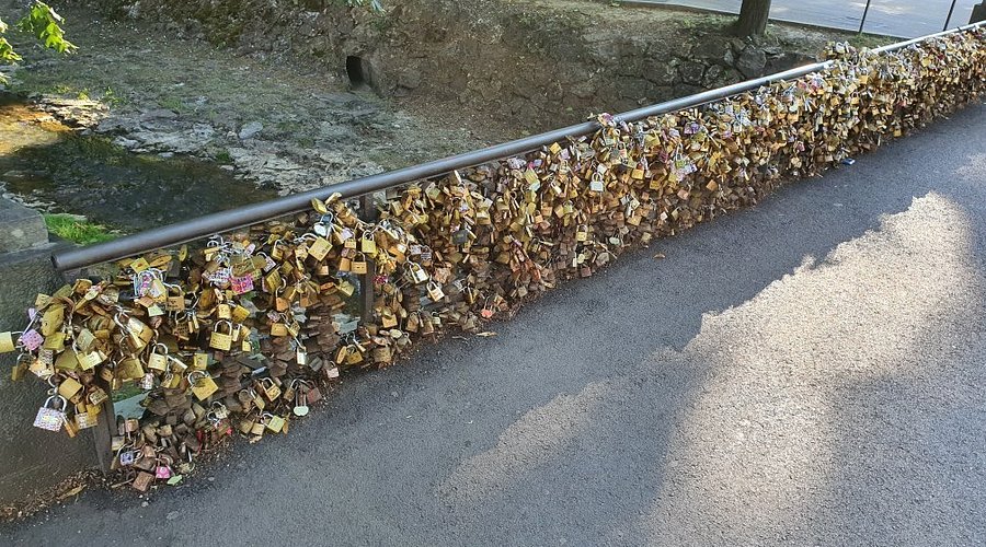 Most Ljubavi